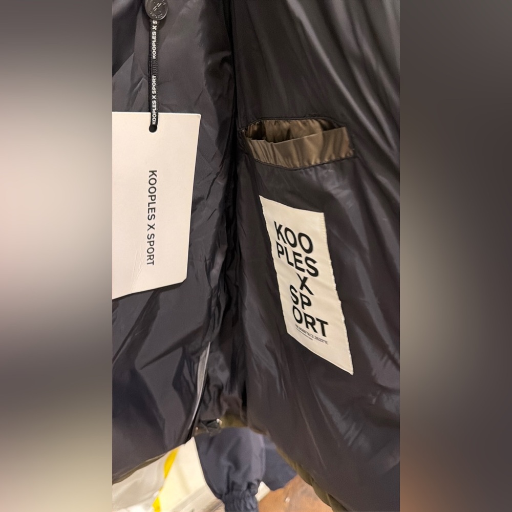 $715 NWT The Kooples XSport two tone Olive Green Puffer Jacket women’s size 1 - Picture 3 of 4